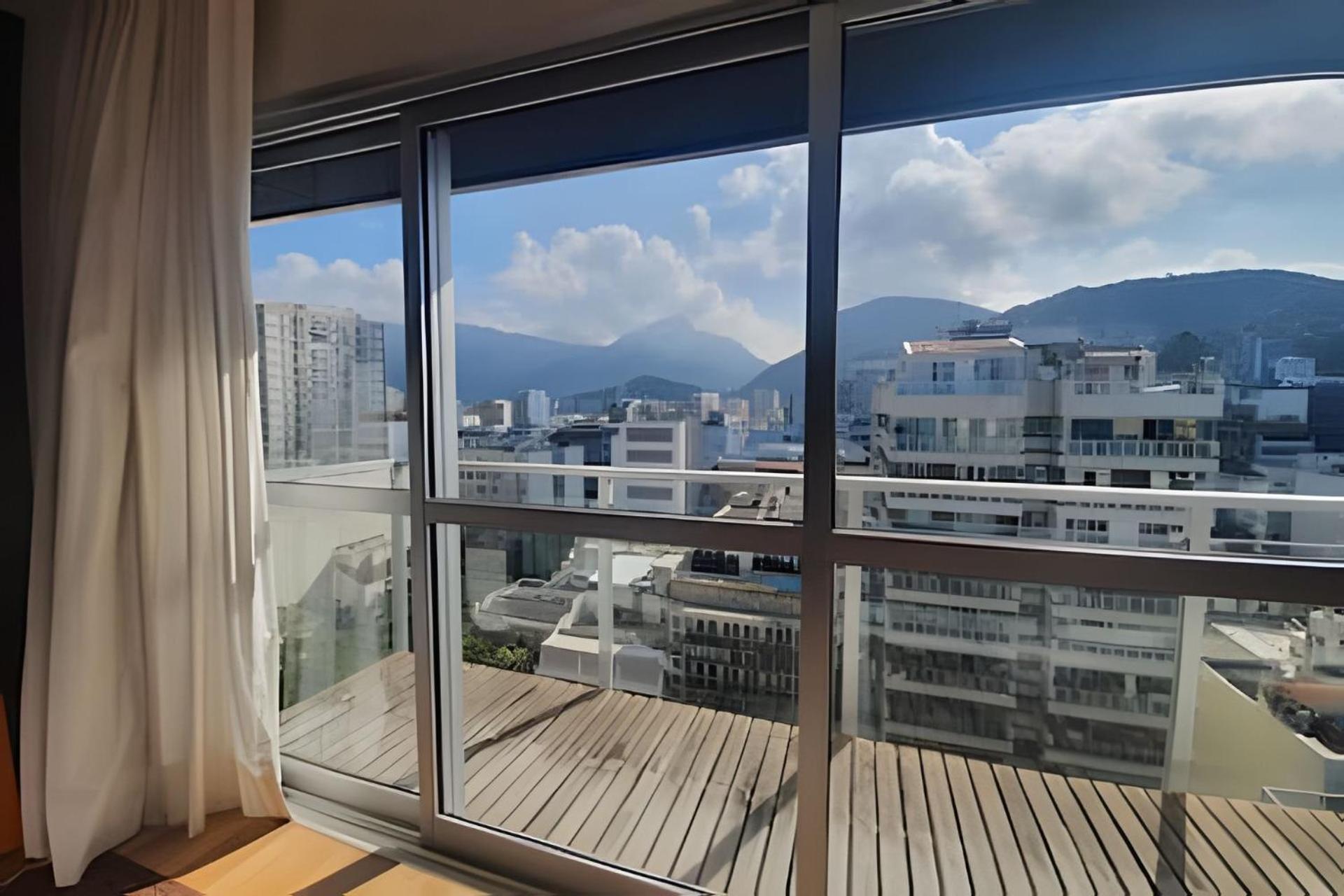 Hr.136 - Maravilhosa Cobertura Triplex Alugar Em Ipanema Com Vista Mar E Piscina *